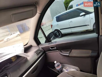 Авто Peugeot 807 2006 № 7833013