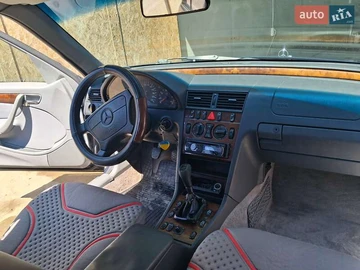Авто Mercedes E-Class 1999 № 7833052