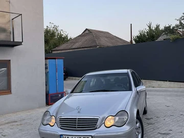 Авто Mercedes C-Class 2002 № 7833199