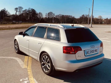 Авто Audi A4 2004 № 7833401