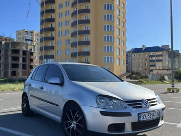Авто Volkswagen Golf 2005 № 7833453