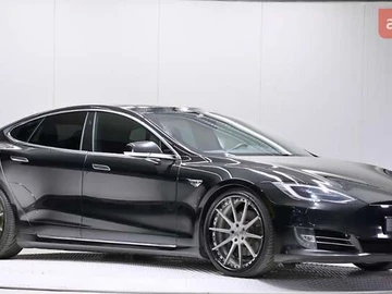 Авто Tesla Model S 2019 № 7833580