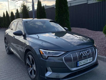 Авто Audi E-Tron 2019 № 7833615