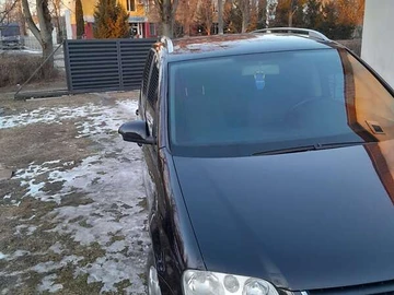 Авто Volkswagen Touran 2005 № 7833644