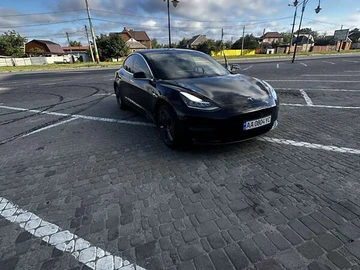 Авто Tesla Model 3 2019 № 7833734