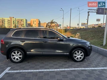 Авто Volkswagen Touareg 2011 № 7833739