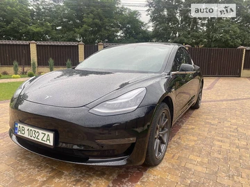 Авто Tesla Model 3 2019 № 7833809
