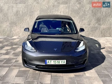 Авто Tesla Model 3 2019 № 7833821