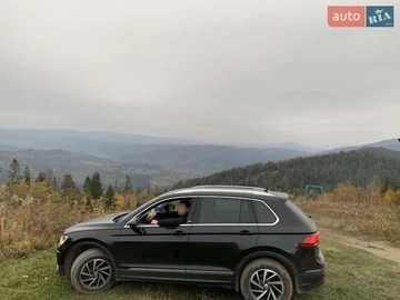 Авто Volkswagen Tiguan 2017 № 7833838