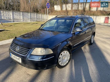 Авто Volkswagen Passat 2004 № 7833874