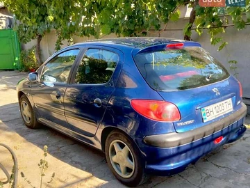 Авто Peugeot 206 2007 № 7833877