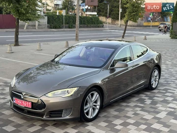 Авто Tesla Model S 2015 № 7834002
