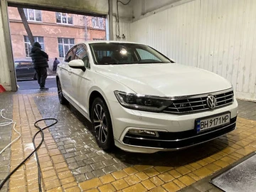 Авто Volkswagen Passat 2018 № 7834075