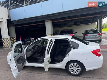 Авто Renault Clio 2011 № 7834128