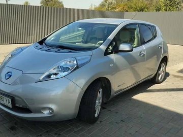 Авто Nissan Leaf 2013 № 7834164