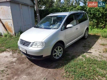 Авто Volkswagen Touran 2004 № 7834205