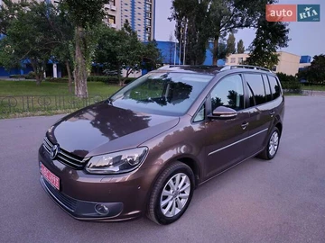 Авто Volkswagen Touran 2012 № 7834322