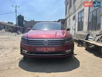 Авто Volkswagen Passat 2017 № 7834385