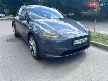 Авто Tesla Model Y 2023 № 7834440