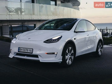 Авто Tesla Model Y 2022 № 7834452