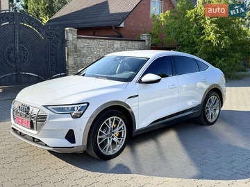 Авто Audi E-Tron 2023 № 7834469