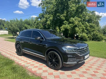Авто Volkswagen Touareg 2021 № 7834477