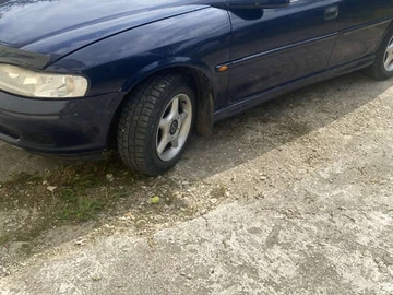 Авто Opel Vectra 2001 № 7834496