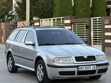 Авто Skoda Octavia 2002 № 7834515
