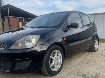 Авто Ford Fiesta 2006 № 7834532