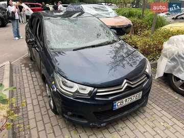 Авто Citroen C4 2015 № 7834549