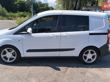 Авто Ford Tourneo Courier 2017 № 7834716