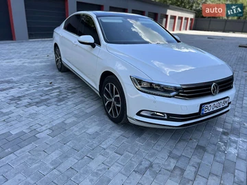 Авто Volkswagen Passat 2017 № 7834803
