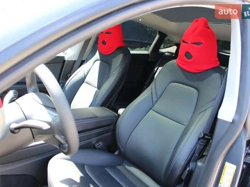 Авто Tesla Model Y 2023 № 7834823