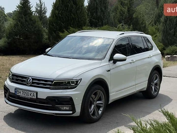 Авто Volkswagen Tiguan 2019 № 7834836