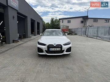 Авто BMW I4 2022 № 7834857