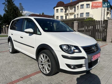 Авто Volkswagen Touran 2009 № 7835018