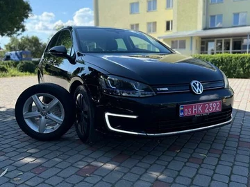 Авто Volkswagen E-Golf 2015 № 7835074