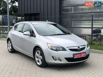Авто Opel Astra 2013 № 7835089