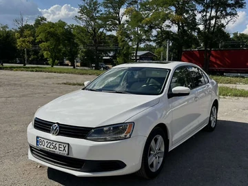 Авто Volkswagen Jetta 2012 № 7835110