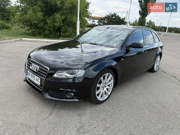 Авто Audi A4 2010 № 7835135