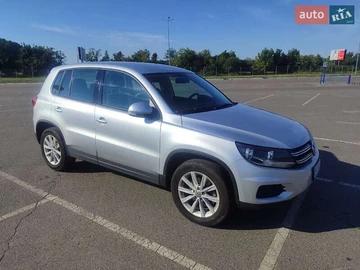 Авто Volkswagen Tiguan 2017 № 7835168