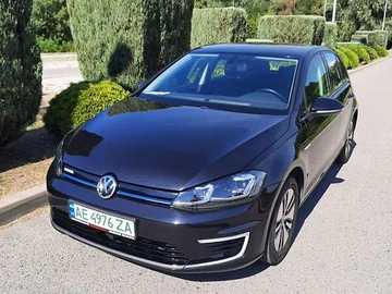 Авто Volkswagen E-Golf 2019 № 7835194