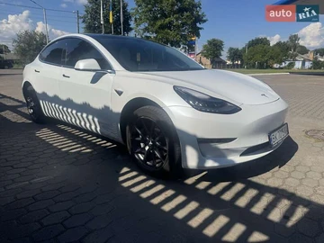 Авто Tesla Model 3 2018 № 7835207