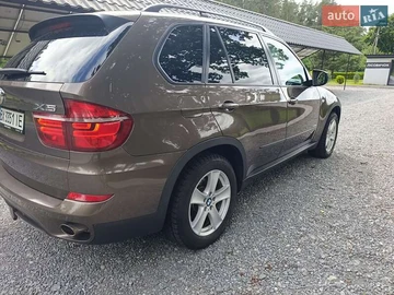 Авто BMW X5 2010 № 7835228