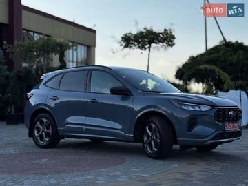 Авто Ford Escape 2024 № 7835261