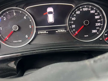 Авто Volkswagen Touareg 2011 № 7835263