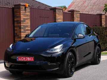 Авто Tesla Model Y 2021 № 7835292