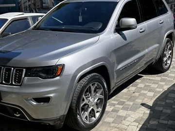 Авто Jeep Grand Cherokee 2018 № 7835306