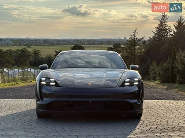Авто Porsche Taycan 2020 № 7835335