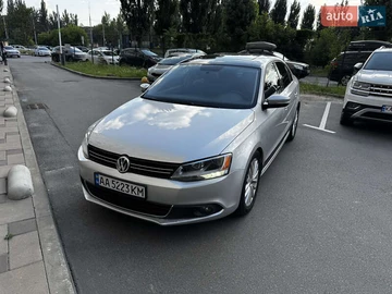 Авто Volkswagen Jetta 2010 № 7835597